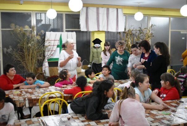 Papírsárkány és szerencsefa – őszi kézműves foglalkozás Almágyban