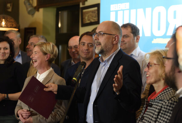 Romániai elnökválasztás: több magyar járult az urnákhoz mint öt éve