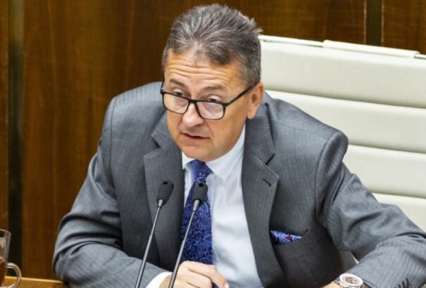 Matovič: Glváč posztján töltött napjai meg vannak számlálva. Újabb rendkívüli ülés készül