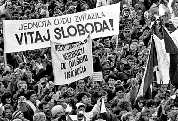 Felmérés: Az 1989 utáni rezsim az életminőség javulását hozta el az egyszerű emberek számára