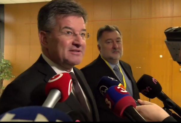 Lajčák a választásokkal búcsút int a politikának