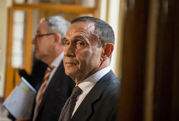 Fenyő-gyilkosság: Gyárfás Tamás tagadja bűnösségét