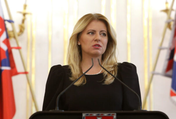 26 új egyetemi professzort nevezett ki az államfő