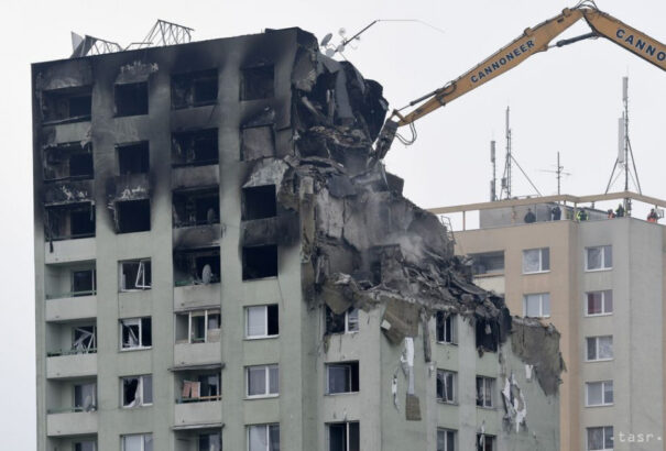 A statikus szerint az alsóbb szinteken is kritikus a helyzet, ezért le fog kelleni bontani az egész eperjesi lakóházat