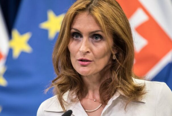 Az államfő egyelőre nem kapta meg Kalavská lemondó nyilatkozatát