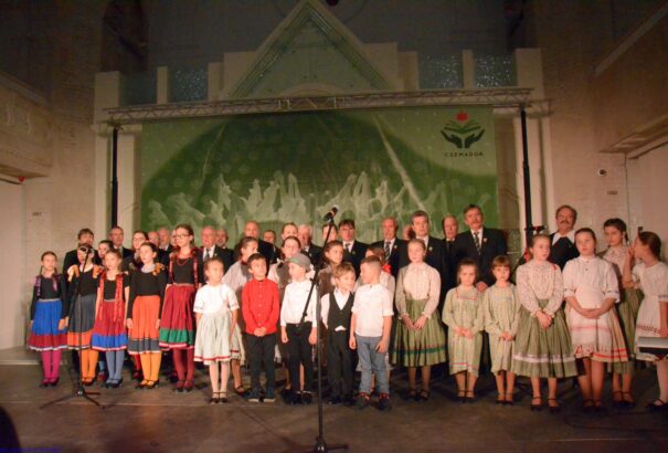 Hetven év emlékezete a nógrádi csemadokosok részéről