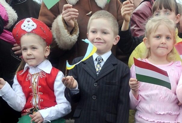 Nyelvőr alapítvány: a határokon túl a legfontosabb a magyar nyelv ápolása