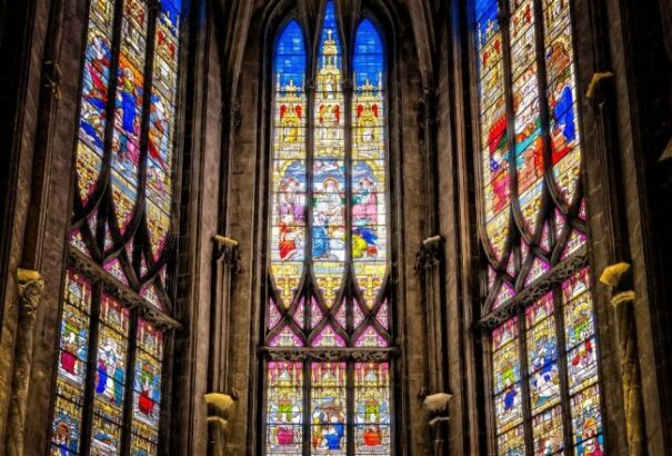 Szén-monoxid-mérgezést szenvedtek a hívők egy franciaországi templomban