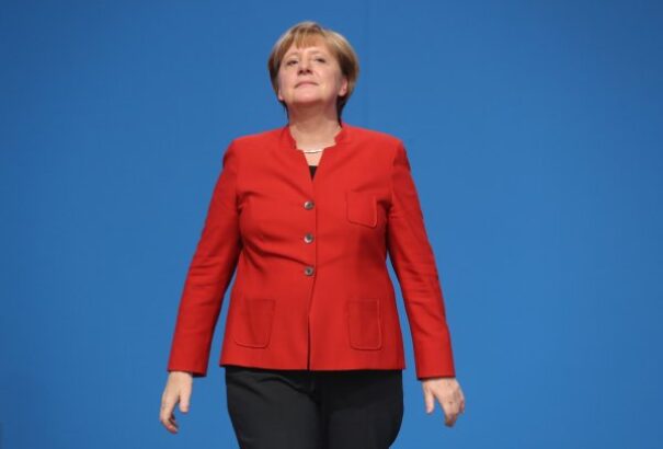 Angela Merkelben bíznak leginkább a németek a vezető politikusok közül