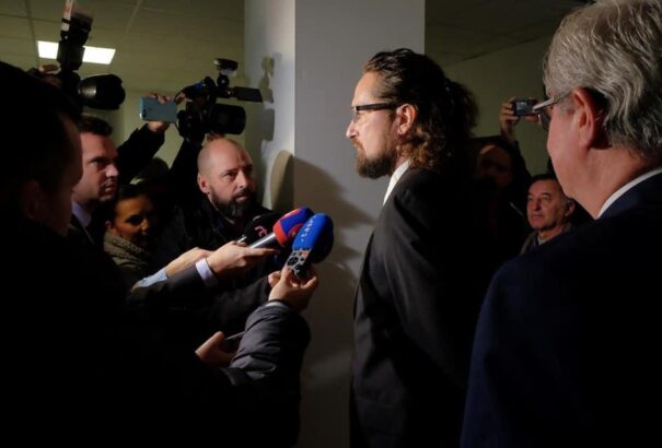 Pénzbírságra ítélte a bíróság a Zem a Vek főszerkesztőjét