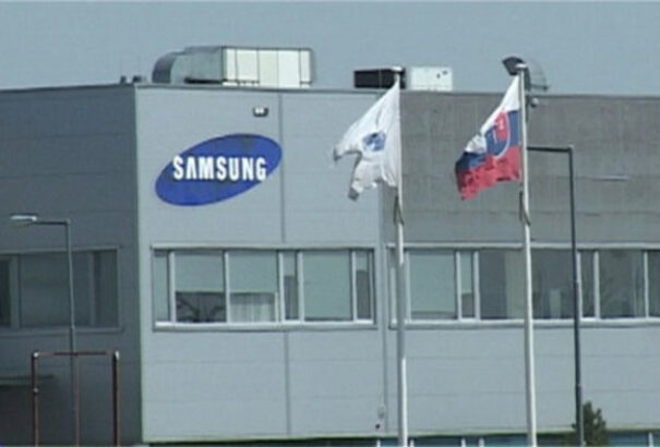 Kilencszáz alkalmazottját bocsátja el a galántai Samsung