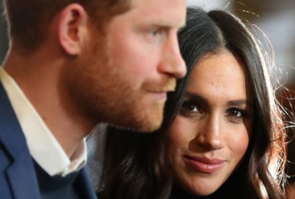 Harry herceg és Meghan hercegné lemondott „királyi felség”-előjogairól