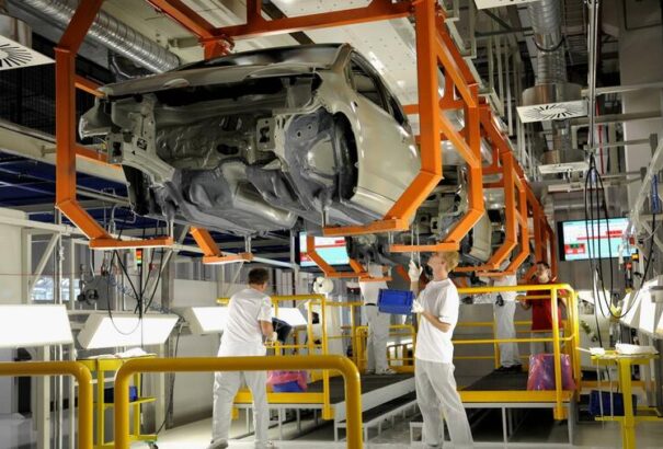 Lajčák: Szlovákia nem akar összeszerelőműhely lenni, autóipari átszervezésre készül