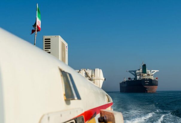 A szaúdi óriásvállalat felfüggesztette olajszállítását a Perzsa-öbölben