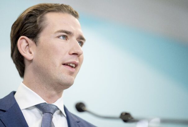 Megállapodtak a kormányalakításról az osztrák konzervatívok a zöldekkel