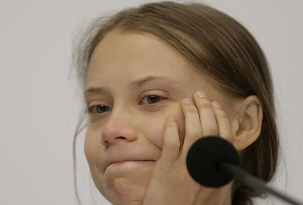 Greta Thunberg apja aggódik lányáért, bár boldognak látja őt
