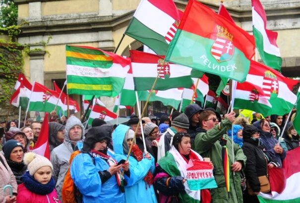 Kalita Gábor: Valóban csupán pusztába kiáltott szó? Avagy figyeljünk oda, kire szavazunk