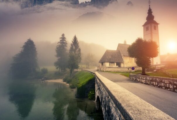 Túlnyomóan borús, felhős időnk lesz szombaton