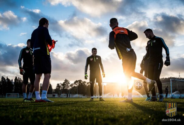 DAC: Hazatértek Máltáról a játékosok, vasárnap már repülnek is tovább Törökországba