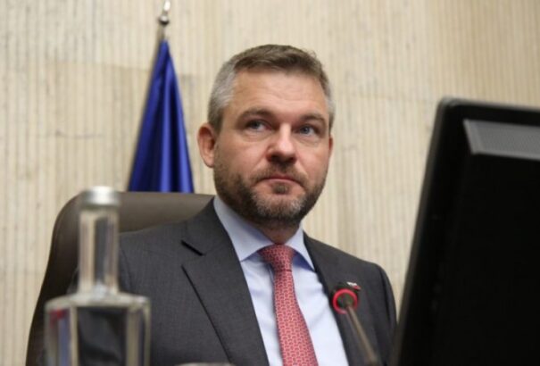 Pellegrini felszólította a sztrájkoló fuvarozókat, hogy ne blokkolják tovább az utakat