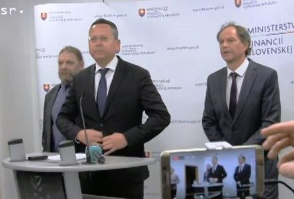 Íme, a Pénzügyminisztérium ajánlata a blokádot felfüggesztő fuvarozók számára