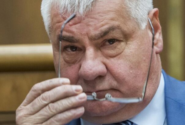 Érsek: A közlekedésügyi tárca engedélyezi a kínai gép leszállását Pozsonyban