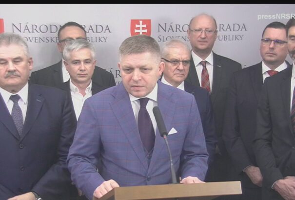 A 13. nyugdíj első olvasatban átment, a családi pótlék körül sok a bizonytalanság