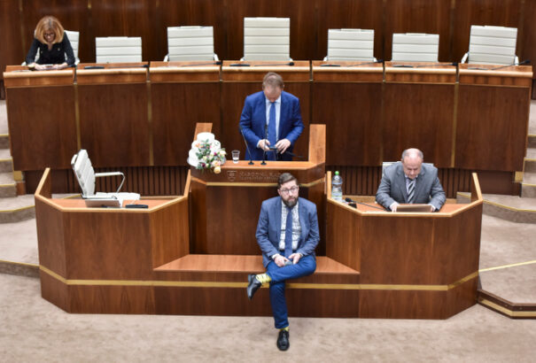 Danko ismét elnapolta a rendkívüli ülést