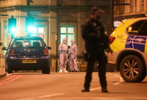 Korábban terrorcselekményekért elítélt támadó késelt Londonban