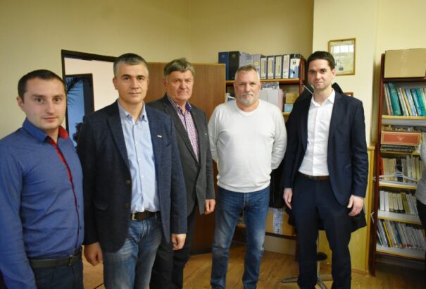 Lakossági fórum Ondrej Lunterrel, a megye alelnökével Almágyban