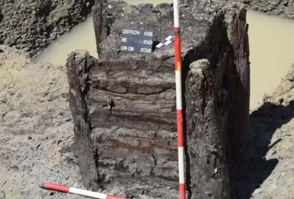 Hétezer éves kútra bukkantak Csehországban