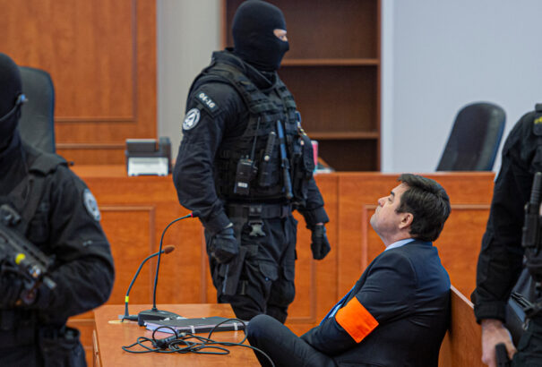 Váltóügy: A bíróság 19 évi börtönbüntetésre ítélte Kočnert és Ruskot