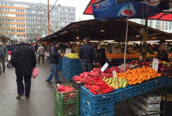 Felújítják a pozsonyi Miletič utcai piacot