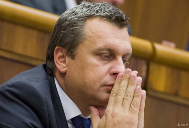 Andrej Danko felsült az autópályadíjak eltörlésével