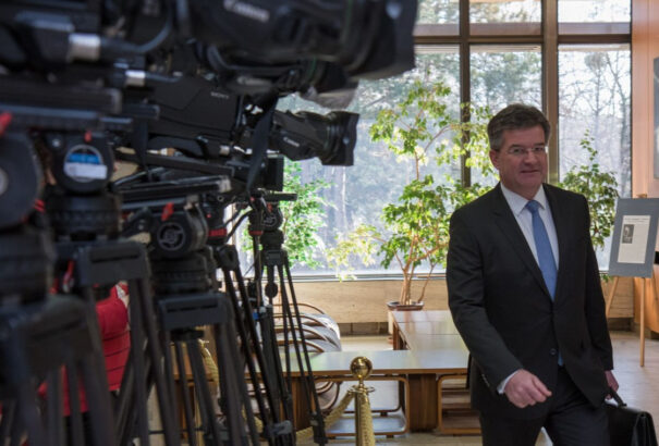 Balkán vagy Nyugat-Afrika? Annyi biztos, Lajčák nem a hazai politikában folytatja pályafutását