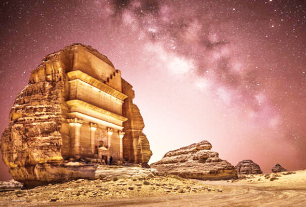 Szaud-Arábia megnyitja kapuit a turisták előtt