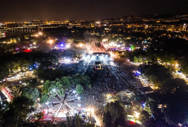 Sziget: itt az első nyolcvan fellépő
