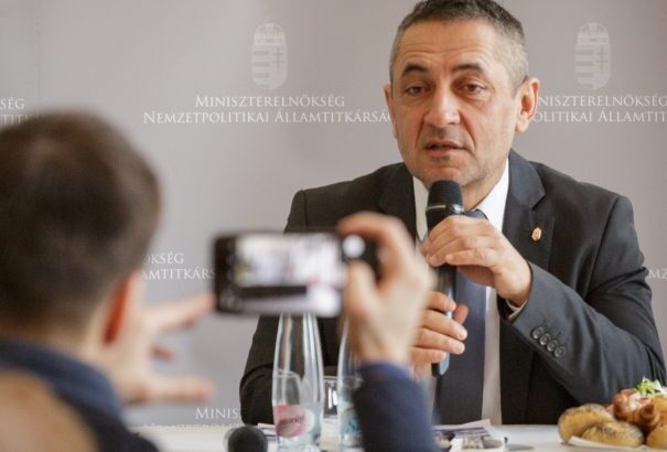 Potápi: a határon túli pártoknak fel kell nőniük a feladathoz