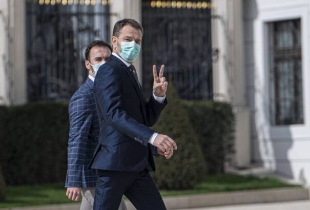 A kormányváltás forgatókönyvéről egyeztetett Matovič, Pellegrini és Čaputová