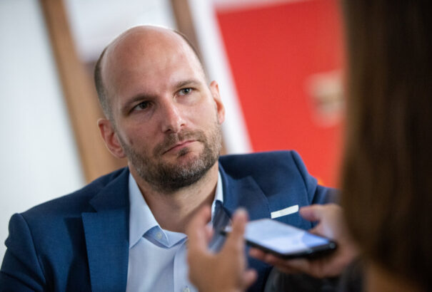 Az ügyészség ejtette a Grendel Gábor elleni vádakat