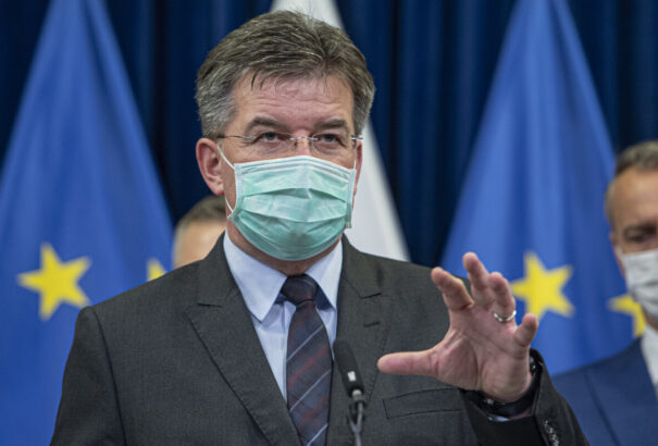 Lajčák a külföldön rekedt polgárokról: „Azok a leghangosabbak, akik golfozni és strandolni mentek külföldre”