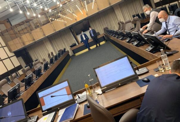 Koronavírus:  Negyvenpontos intézkedéscsomagot jelent be a kormány