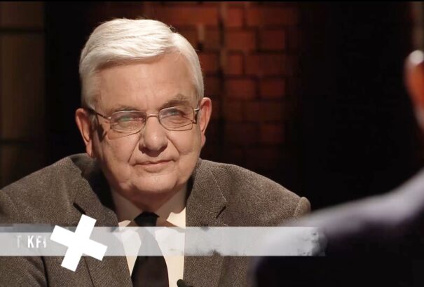 Duray Miklós az RTVS-ben: A  MOL és az OTP szlovákiai gazdasági érdekei miatt Budapest feláldozta a felvidéki magyarság követeléseit