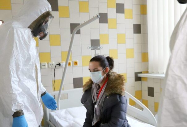 Koronavírus: új ingyenesen hívható telefonszámon kérhető információ az koronavírusról