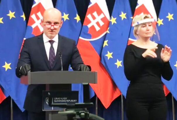 Péntektől megnyílhatnak az iskolai étkezdék a diákok és a nyugdíjasok számára