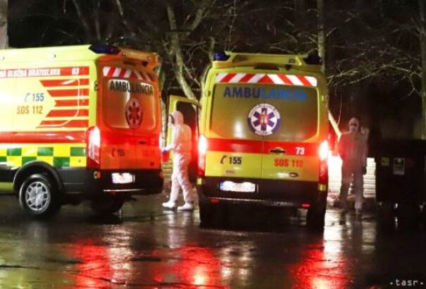 Kassán is egy 86 éves, koronavírus-gyanús beteget ápolnak. Állapota súlyos. Lemondták a Pozsonyi Maratont