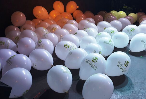 Új idők jönnek – politikusnak és civilnek egyaránt