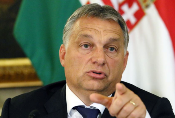 Hétfőtől bezárnak az iskolák – Magyarország is szigorít a járványügyi intézkedéseken