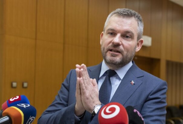 A Smer „ifjai” próbálnak kifarolni az ĽSNS-szel közös platformból