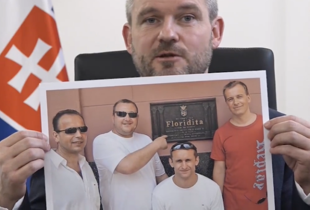 Pellegrini azt kérdezi Kiskától, hogy vajon Kollárnak van-e erkölcsi hitele